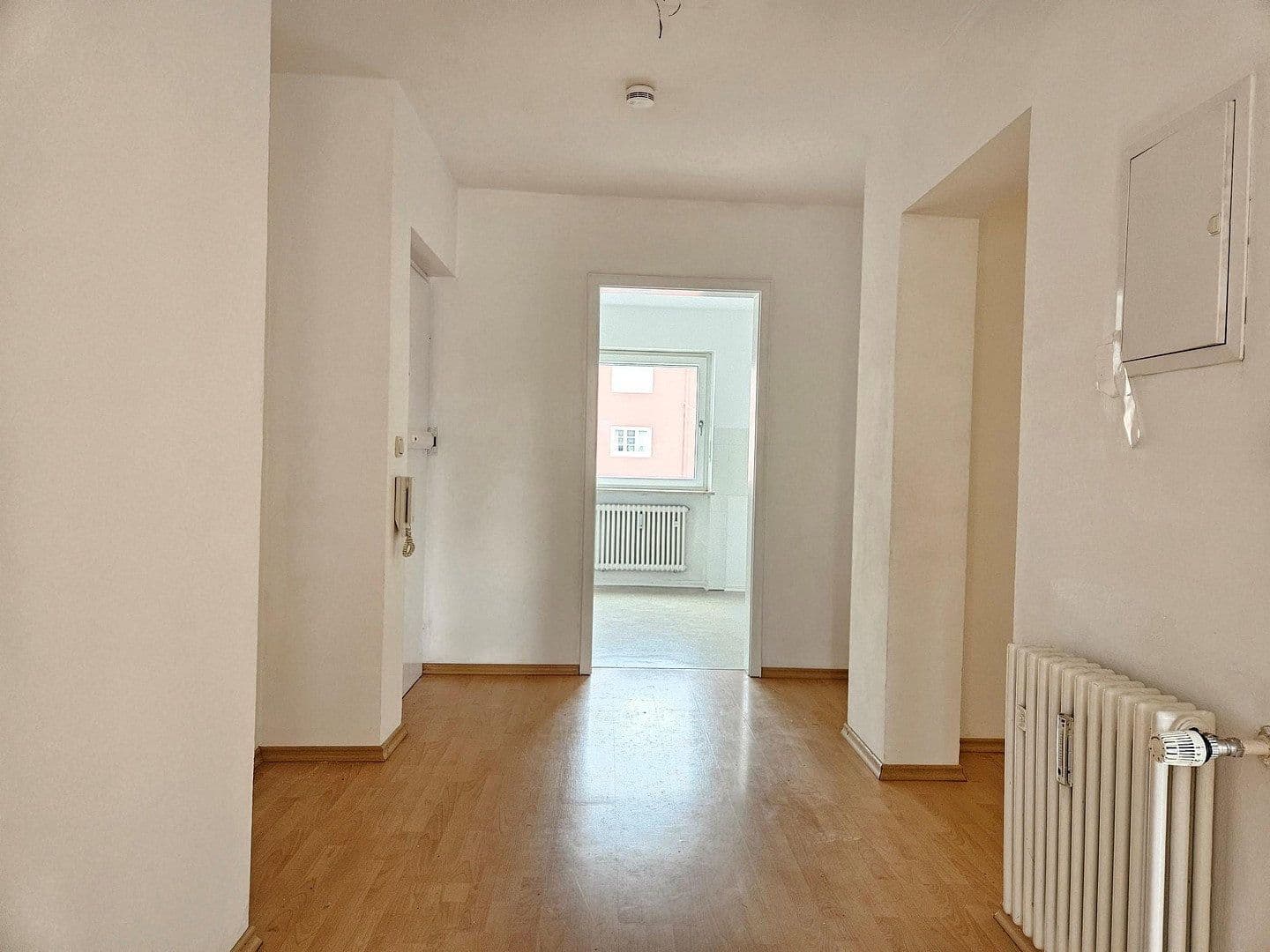 Pronájem bytu 4+1 109 m², Agnes-Bernauer-Str. 65, München, Bavorsko Pronájem bytu 4+1 109 m², Agnes-Bernauer-Str. 65, München, Bavorsko