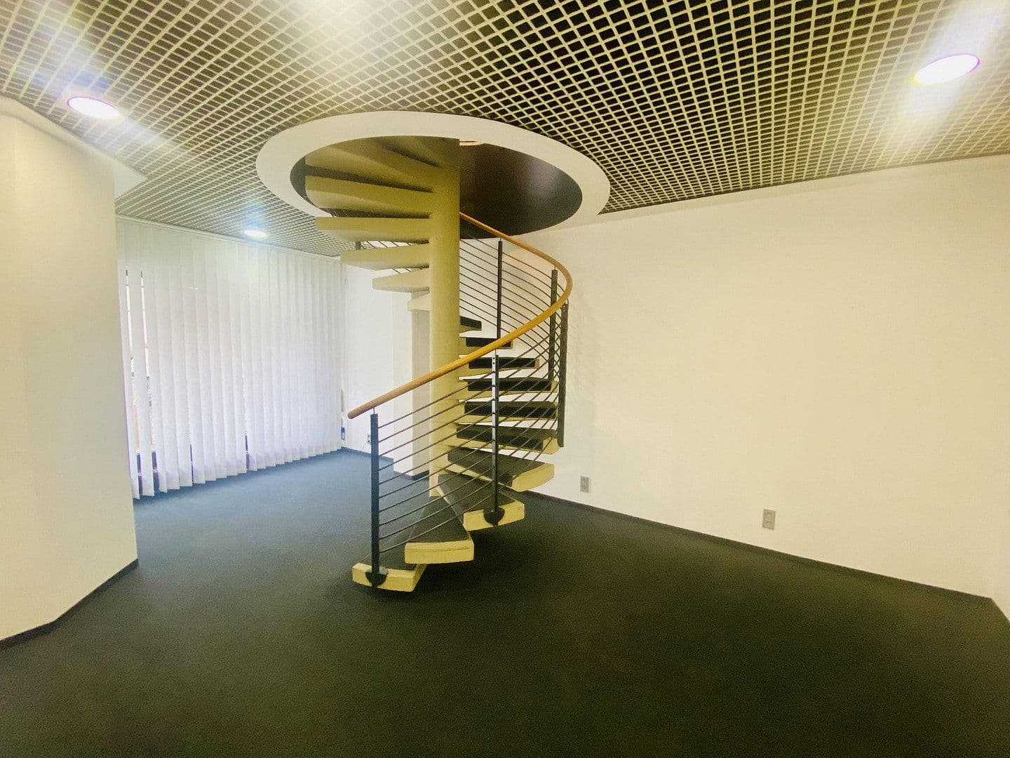 Prodej domu 384 m², pozemek 232 m², Bad Soden-Salmünster, Hessen Prodej domu 384 m², pozemek 232 m², Bad Soden-Salmünster, Hessen