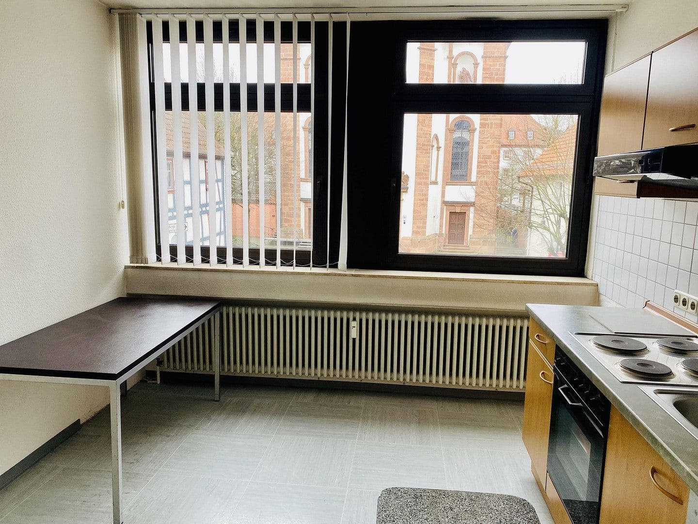 Prodej domu 384 m², pozemek 232 m², Bad Soden-Salmünster, Hessen Prodej domu 384 m², pozemek 232 m², Bad Soden-Salmünster, Hessen