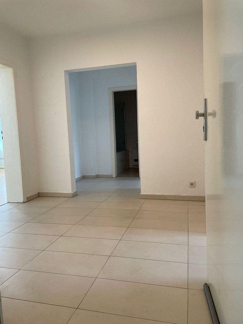 Pronájem bytu 3+kk 78 m², Rauendahlstraße 27, Hattingen, Severní Porýní-Vestfálsko Pronájem bytu 3+kk 78 m², Rauendahlstraße 27, Hattingen, Severní Porýní-Vestfálsko