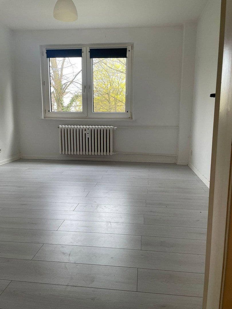 Pronájem bytu 3+kk 78 m², Rauendahlstraße 27, Hattingen, Severní Porýní-Vestfálsko Pronájem bytu 3+kk 78 m², Rauendahlstraße 27, Hattingen, Severní Porýní-Vestfálsko