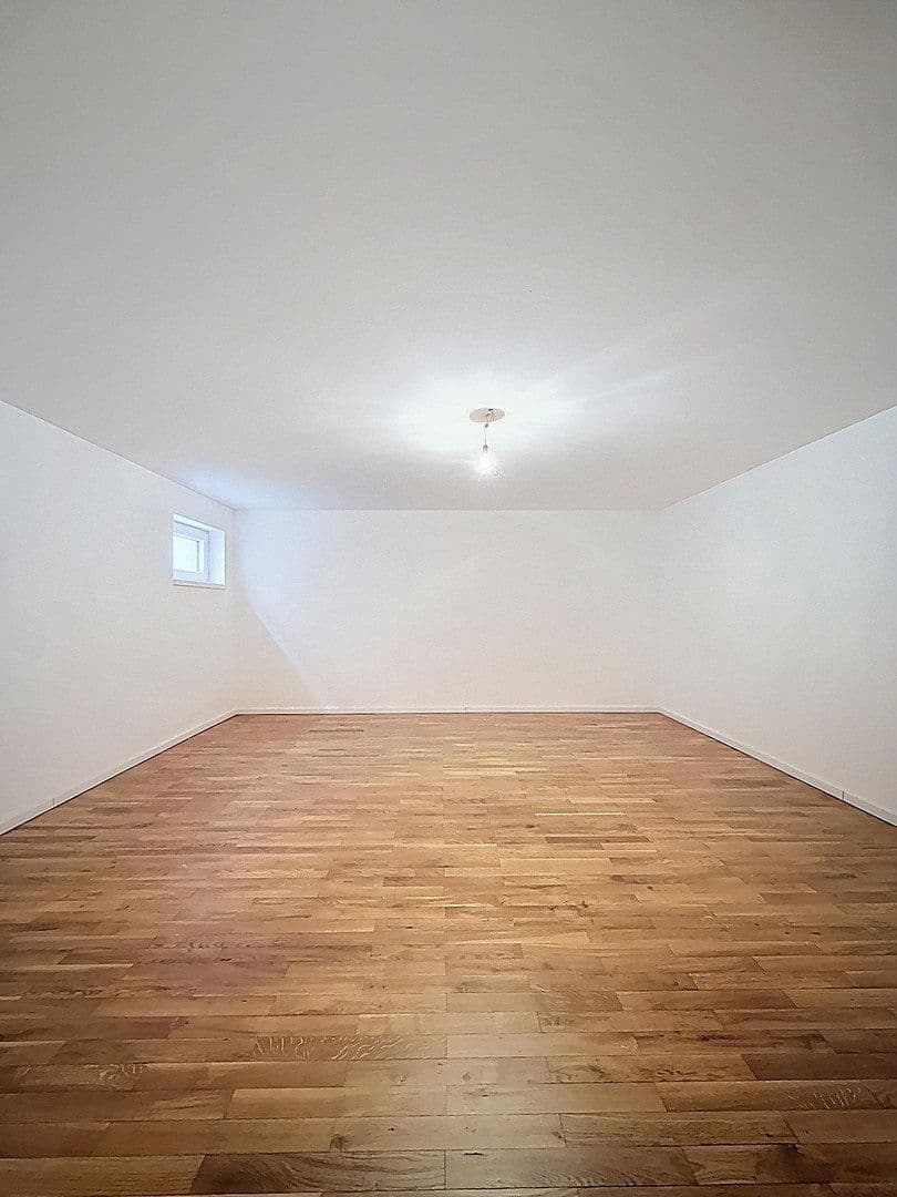 Prodej domu 172 m², pozemek 192 m², Victoriastraße 26, Berlin - Lichterfelde, Berlín Prodej domu 172 m², pozemek 192 m², Victoriastraße 26, Berlin - Lichterfelde, Berlín