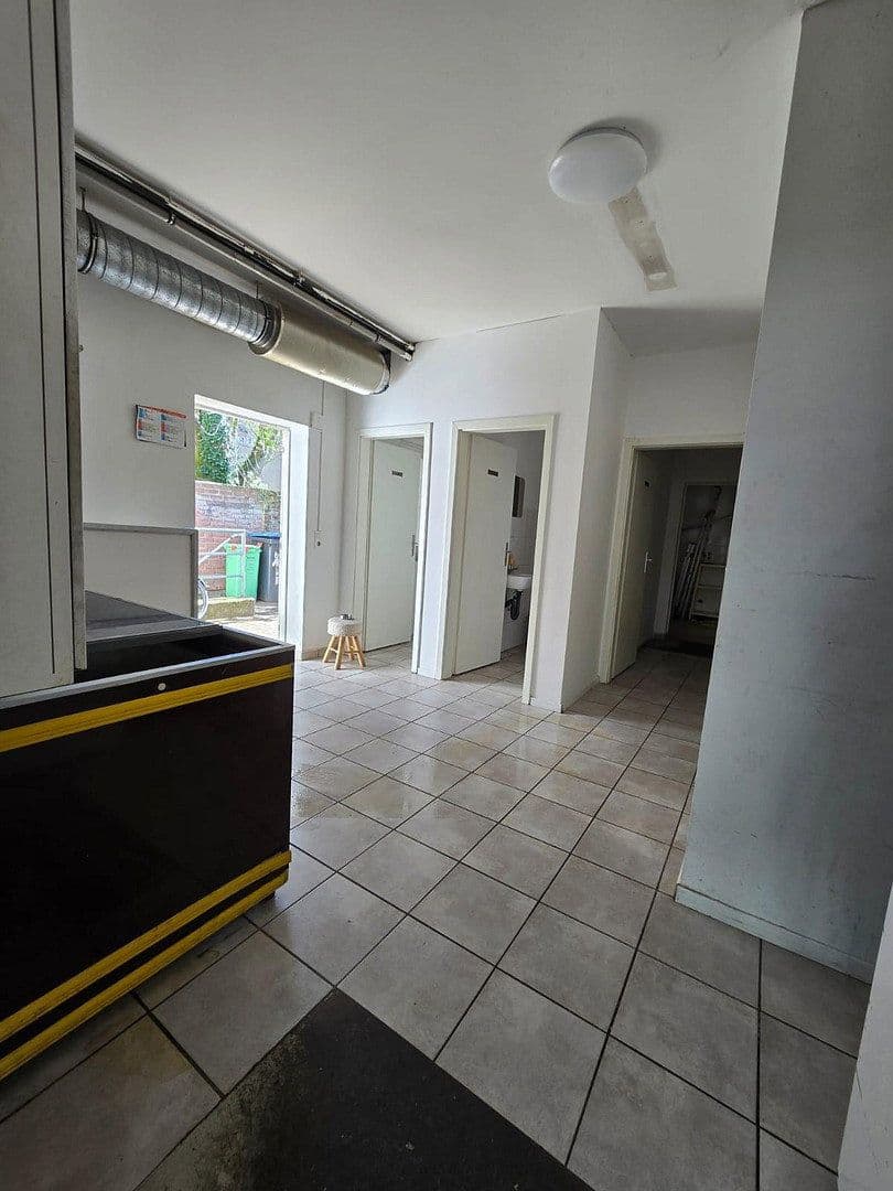 Pronájem nebytového prostoru 105 m², Viehtor 15, Wesel, Severní Porýní-Vestfálsko Pronájem nebytového prostoru 105 m², Viehtor 15, Wesel, Severní Porýní-Vestfálsko