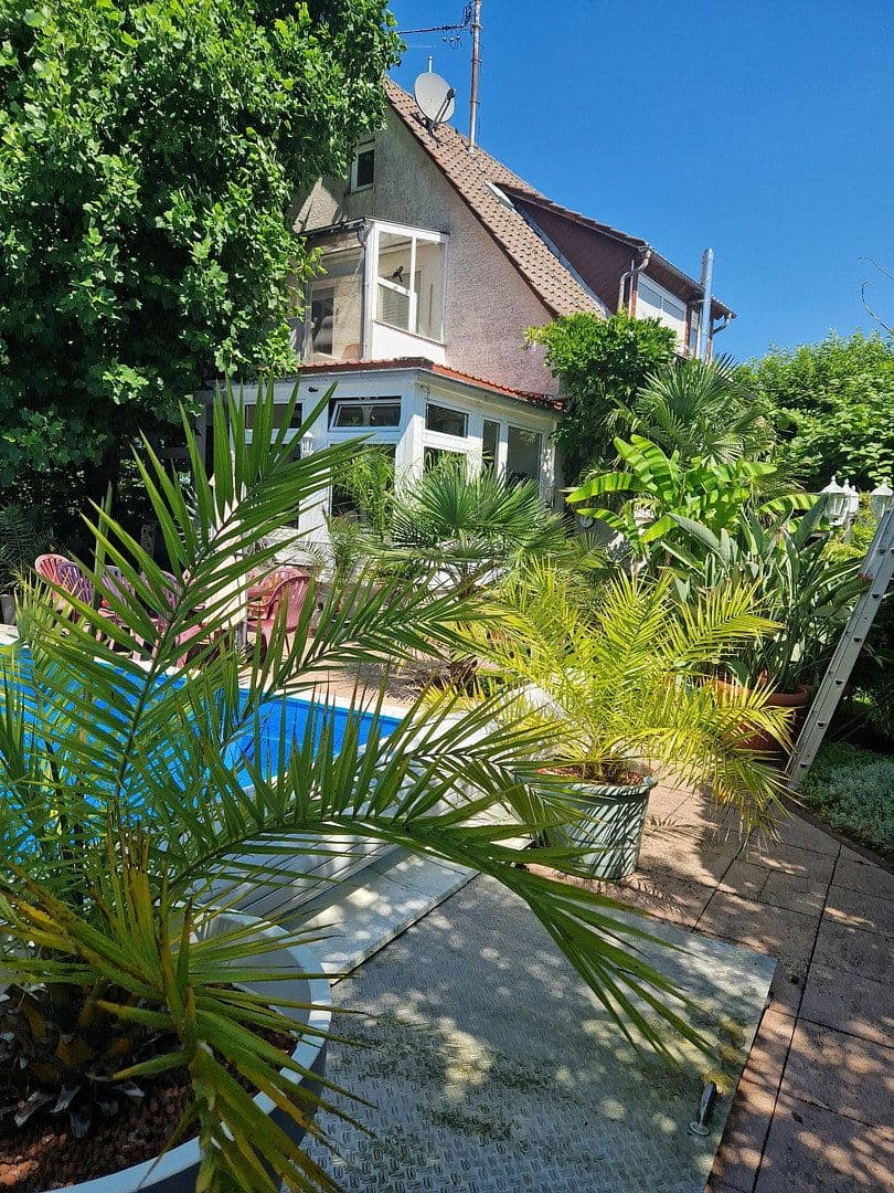 Prodej domu 120 m², pozemek 1.000 m², Grundweg 9, Wertheim, Bádensko-Württembersko Prodej domu 120 m², pozemek 1.000 m², Grundweg 9, Wertheim, Bádensko-Württembersko