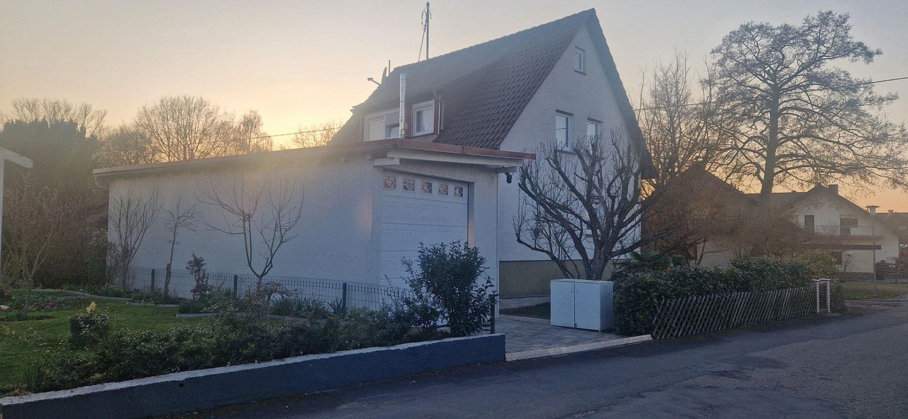 Prodej domu 120 m², pozemek 1.000 m², Grundweg 9, Wertheim, Bádensko-Württembersko Prodej domu 120 m², pozemek 1.000 m², Grundweg 9, Wertheim, Bádensko-Württembersko