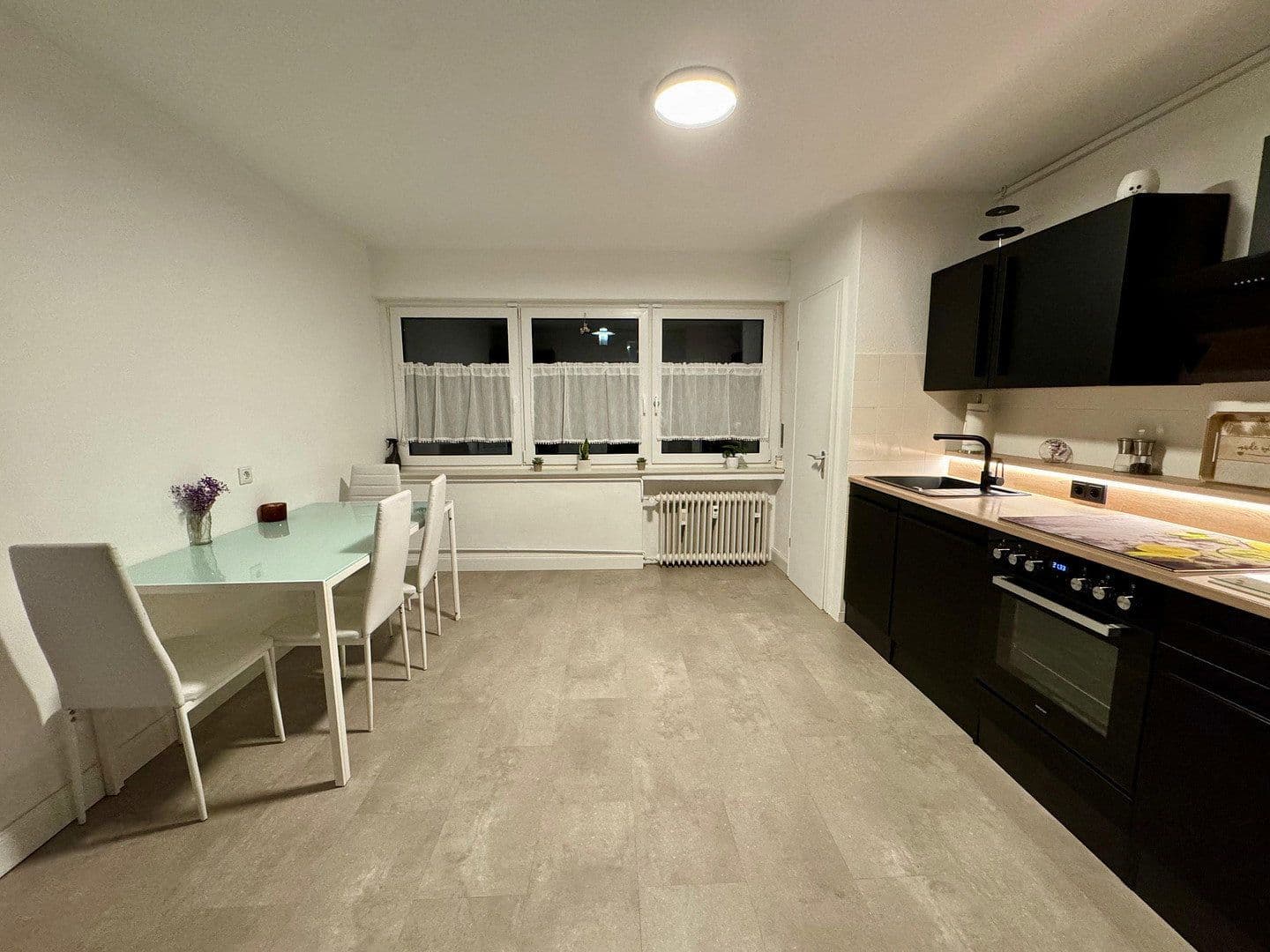Pronájem bytu 4+1 122 m², Bad Sooden-Allendorf, Hessen Pronájem bytu 4+1 122 m², Bad Sooden-Allendorf, Hessen