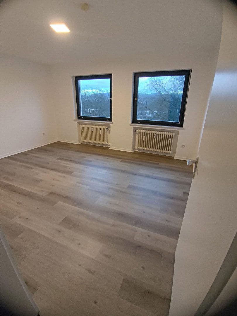 Pronájem bytu 4+1 122 m², Bad Sooden-Allendorf, Hessen Pronájem bytu 4+1 122 m², Bad Sooden-Allendorf, Hessen