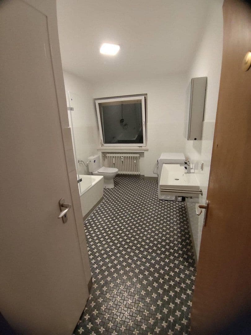 Pronájem bytu 4+1 122 m², Bad Sooden-Allendorf, Hessen Pronájem bytu 4+1 122 m², Bad Sooden-Allendorf, Hessen