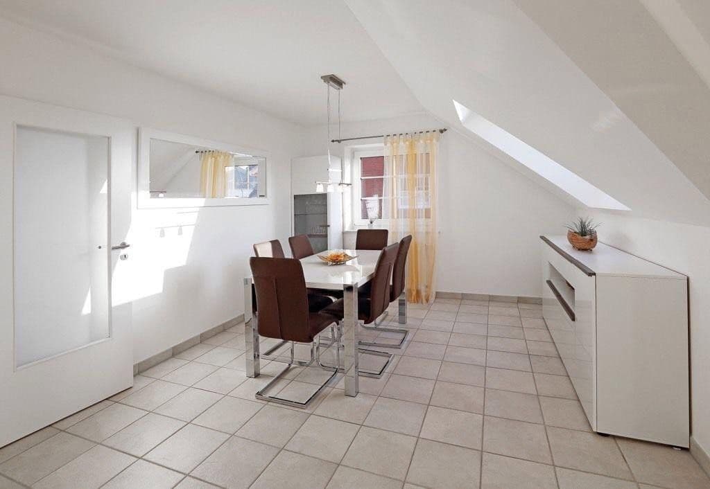 Pronájem bytu 3+1 100 m², Modersohn-Becker-Ring 6, Wolfsburg, Dolní Sasko Pronájem bytu 3+1 100 m², Modersohn-Becker-Ring 6, Wolfsburg, Dolní Sasko