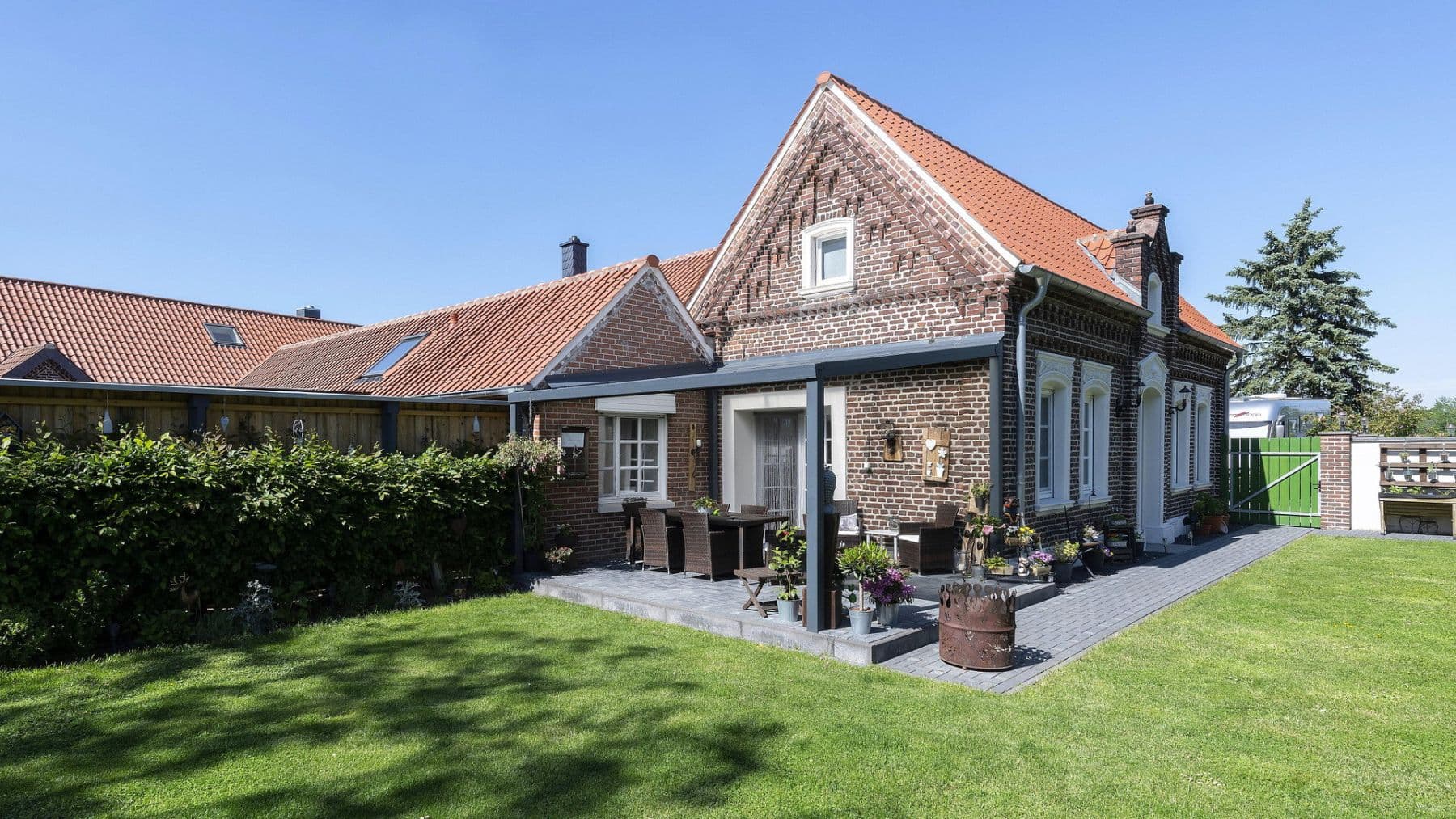 Prodej domu 150 m², pozemek 1.320 m², Sonsbeck, Severní Porýní-Vestfálsko Prodej domu 150 m², pozemek 1.320 m², Sonsbeck, Severní Porýní-Vestfálsko