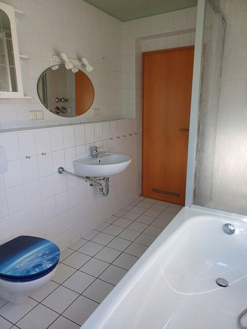 Pronájem bytu 2+1 62 m², Karl-Marx-Str. 33, Schulzendorf, Braniborsko Pronájem bytu 2+1 62 m², Karl-Marx-Str. 33, Schulzendorf, Braniborsko