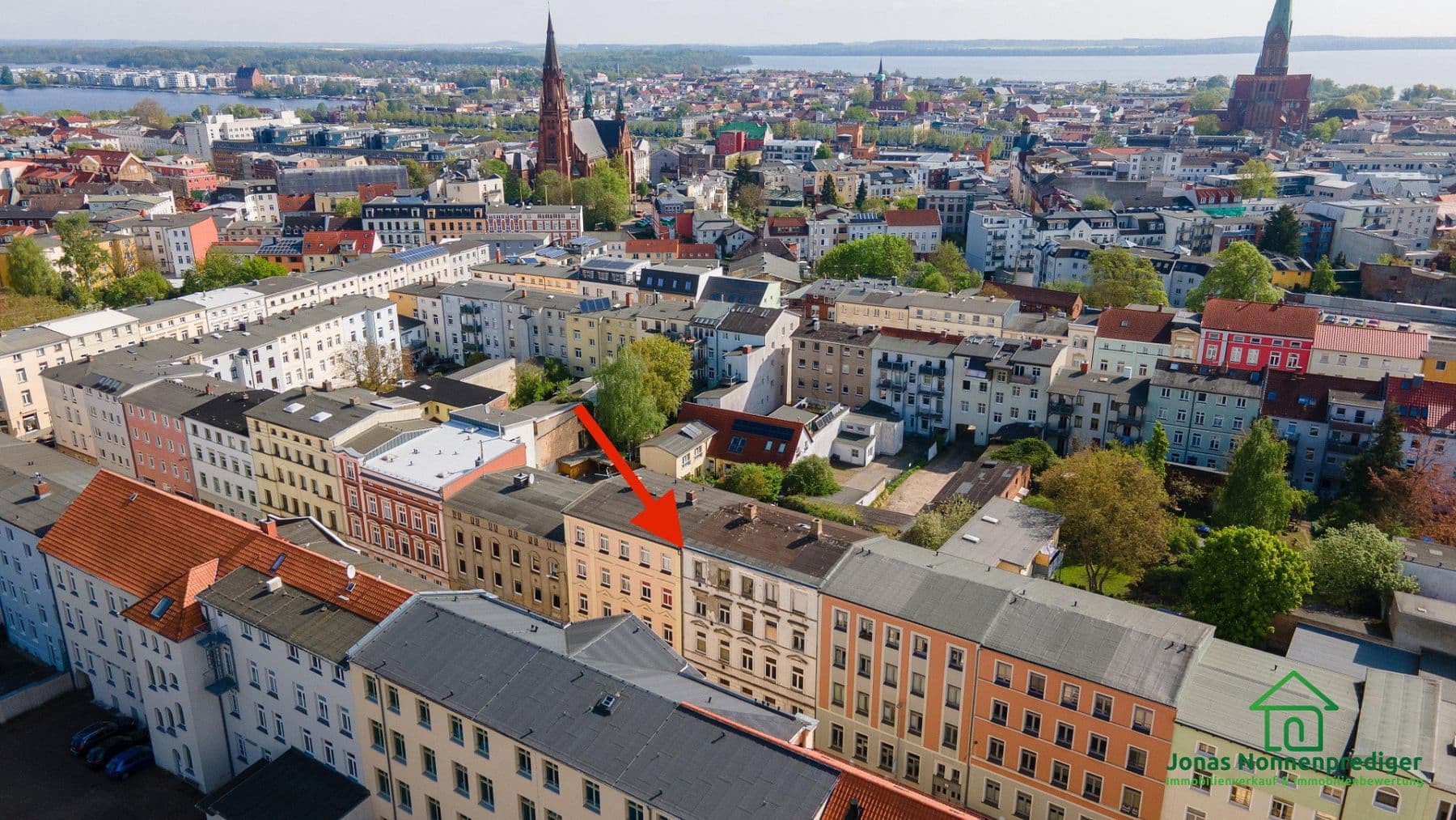 Prodej domu 428 m², pozemek 435 m², Friedensstraße 11, Schwerin, Mecklenburg-Vorpommern Prodej domu 428 m², pozemek 435 m², Friedensstraße 11, Schwerin, Mecklenburg-Vorpommern