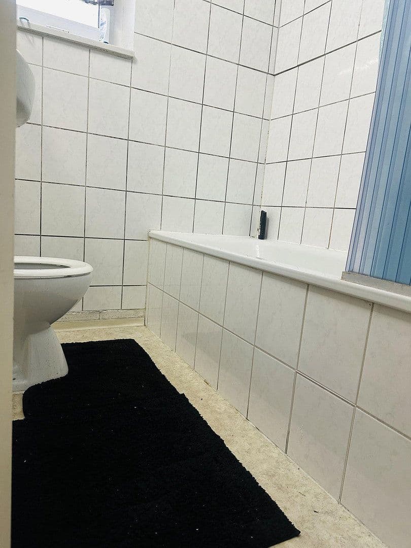 Pronájem bytu 2+1 65 m², Heilbronn, Bádensko-Württembersko Pronájem bytu 2+1 65 m², Heilbronn, Bádensko-Württembersko