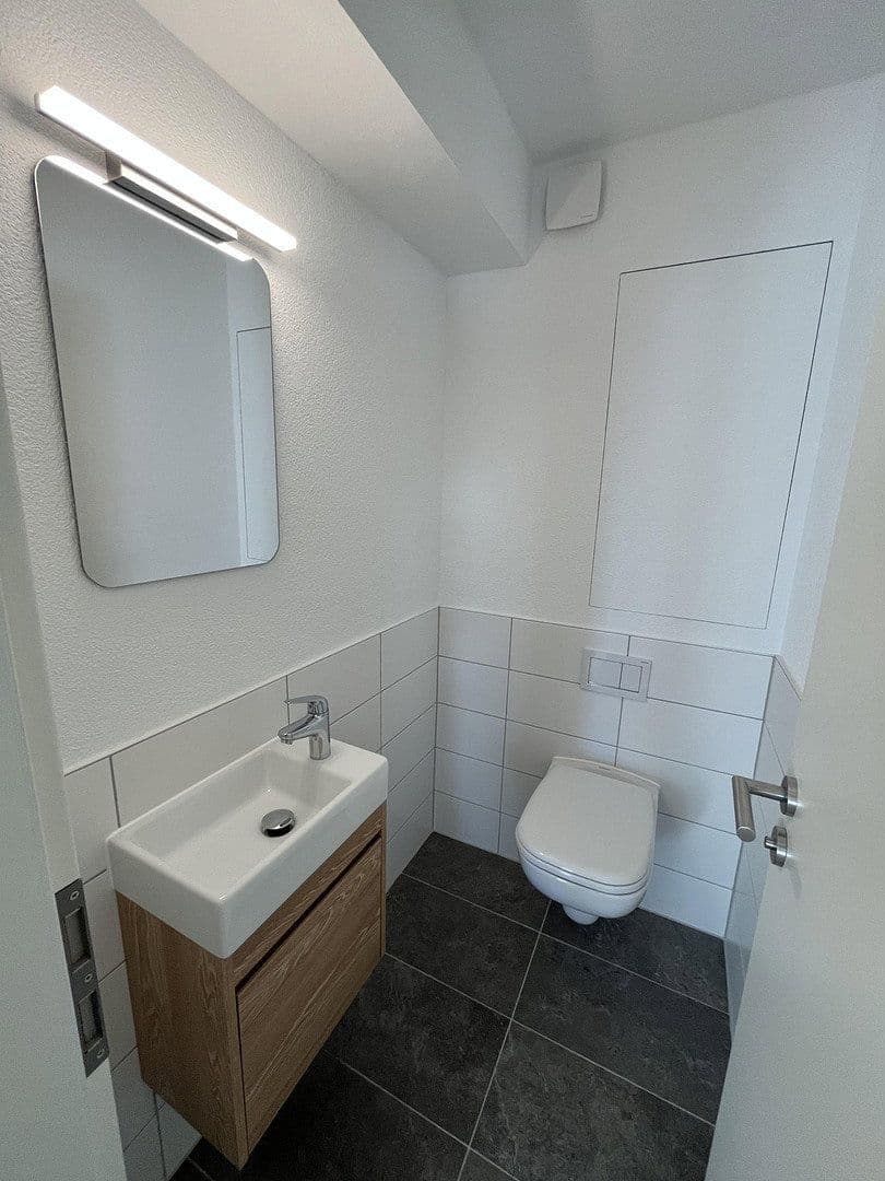 Prodej bytu 3+1 87 m², Strietweg 3, Pforzheim, Bádensko-Württembersko Prodej bytu 3+1 87 m², Strietweg 3, Pforzheim, Bádensko-Württembersko