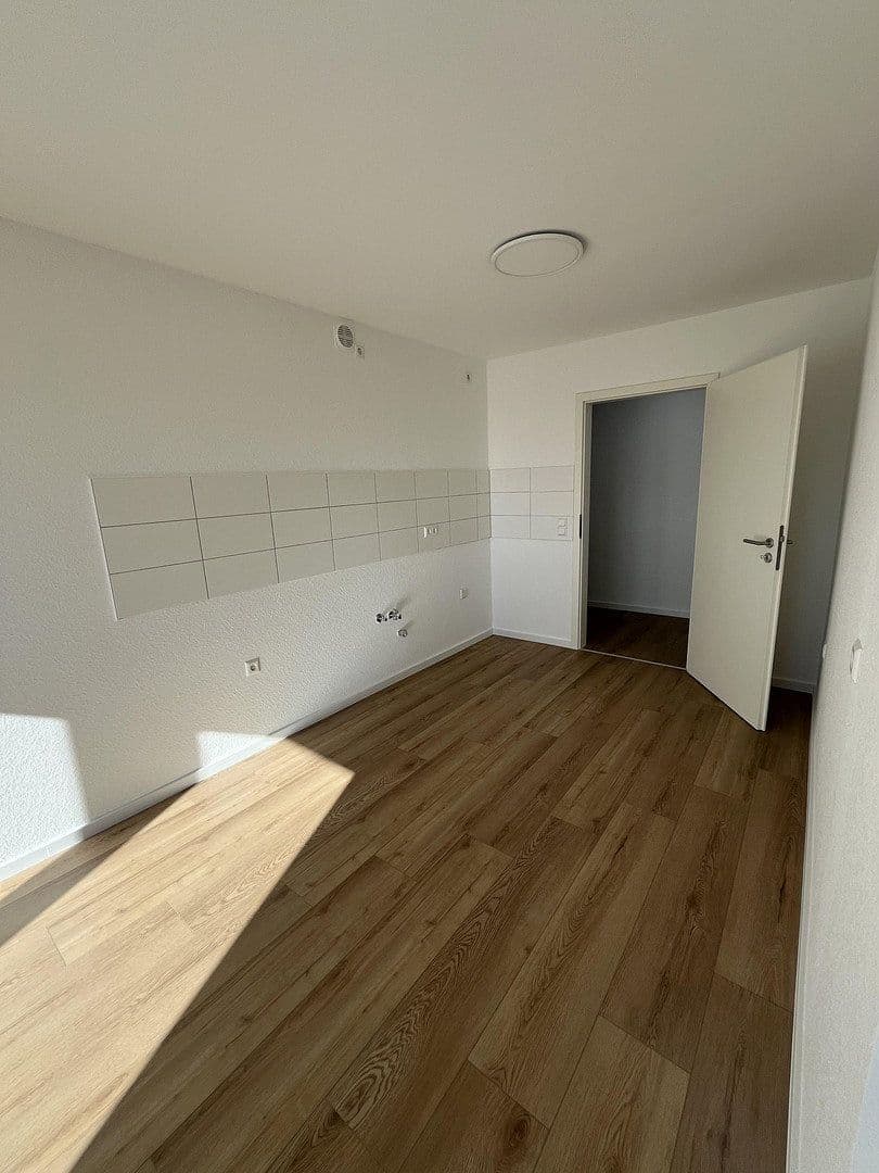 Prodej bytu 3+1 87 m², Strietweg 3, Pforzheim, Bádensko-Württembersko Prodej bytu 3+1 87 m², Strietweg 3, Pforzheim, Bádensko-Württembersko