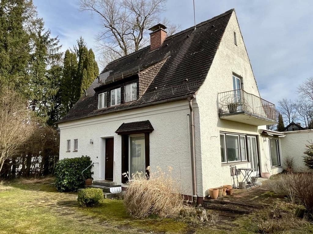 Prodej pozemku 730 m², Gauting, Bavorsko Prodej pozemku 730 m², Gauting, Bavorsko