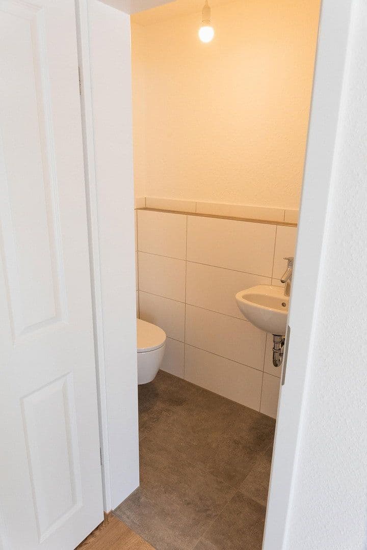 Pronájem bytu 3+kk 82 m², Uhlandstr. 25, Bodelshausen, Bádensko-Württembersko Pronájem bytu 3+kk 82 m², Uhlandstr. 25, Bodelshausen, Bádensko-Württembersko