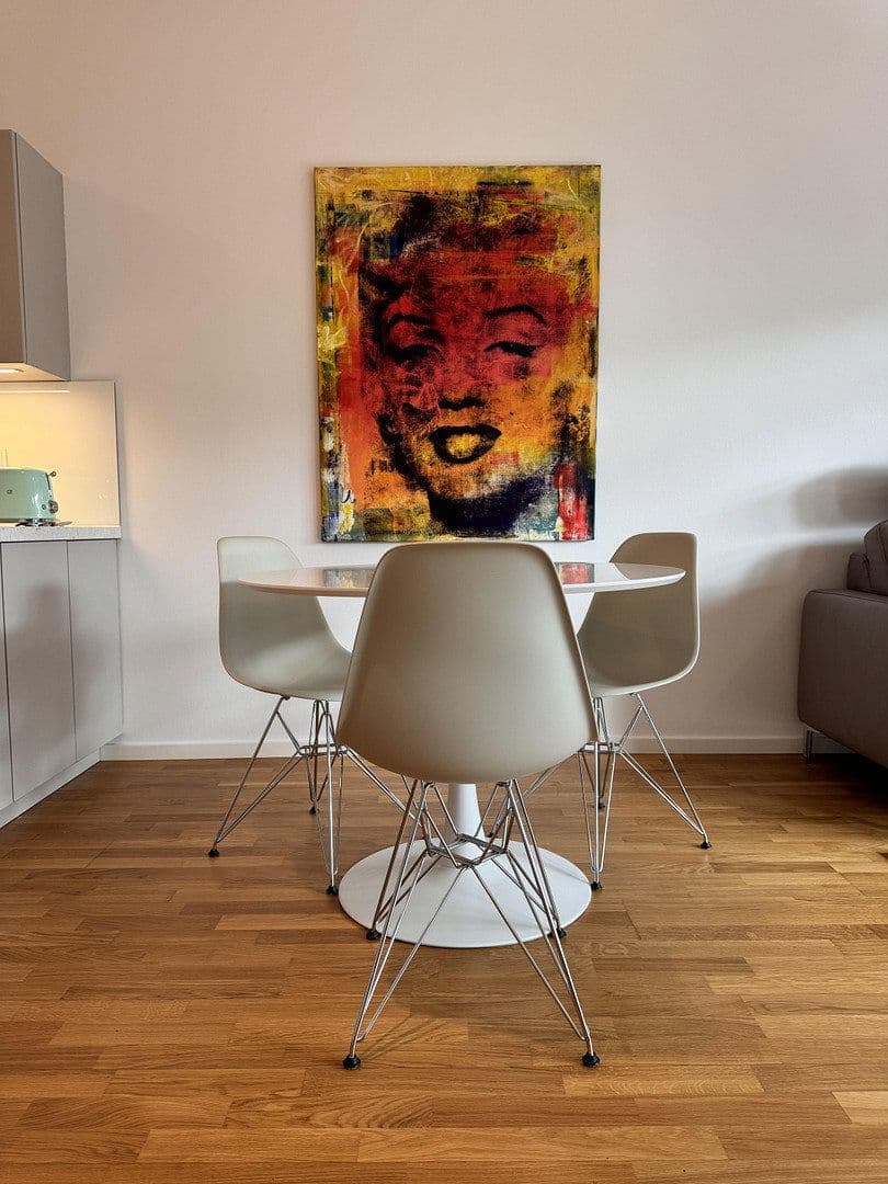 Pronájem bytu 2+1 78 m², Pariser Straße 23, Berlin, Berlín Pronájem bytu 2+1 78 m², Pariser Straße 23, Berlin, Berlín