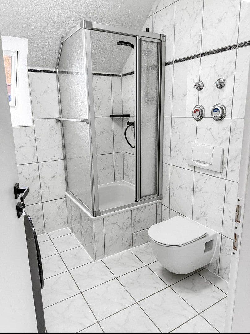 Pronájem bytu 2+1 60 m², Am Bauernteich 1, Leipzig, Sasko Pronájem bytu 2+1 60 m², Am Bauernteich 1, Leipzig, Sasko