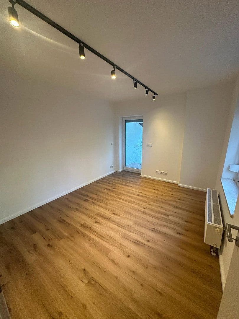 Pronájem bytu 3+1 72 m², Adalbertsteinweg 205, Cáchy, Severní Porýní-Vestfálsko Pronájem bytu 3+1 72 m², Adalbertsteinweg 205, Cáchy, Severní Porýní-Vestfálsko