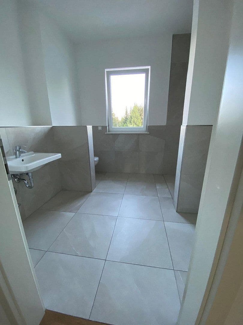 Pronájem bytu 2+1 79 m², Verbindungsweg 3, Velten, Braniborsko Pronájem bytu 2+1 79 m², Verbindungsweg 3, Velten, Braniborsko