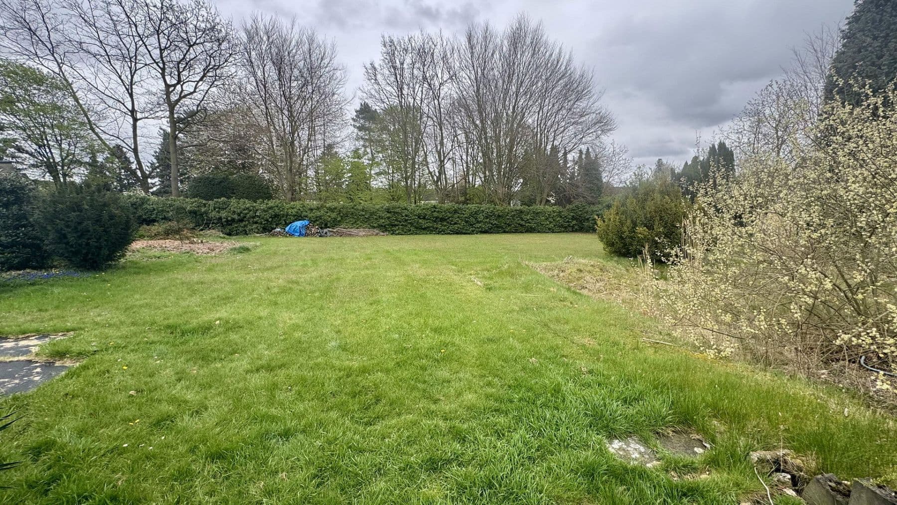 Prodej domu 229 m², pozemek 3.000 m², Oberhausen, Severní Porýní-Vestfálsko Prodej domu 229 m², pozemek 3.000 m², Oberhausen, Severní Porýní-Vestfálsko