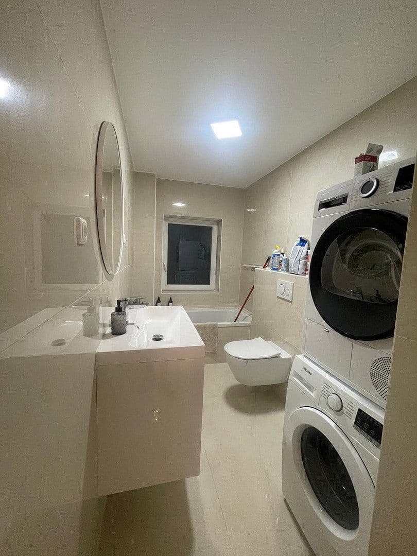 Prodej domu 137 m², pozemek 598 m², Ahrensburg, Šlesvicko-Holštýnsko Prodej domu 137 m², pozemek 598 m², Ahrensburg, Šlesvicko-Holštýnsko