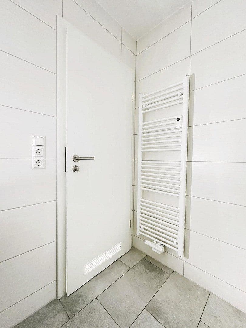 Pronájem bytu 2+kk 46 m², Fichtestr. 42, Singen (Hohentwiel), Bádensko-Württembersko Pronájem bytu 2+kk 46 m², Fichtestr. 42, Singen (Hohentwiel), Bádensko-Württembersko