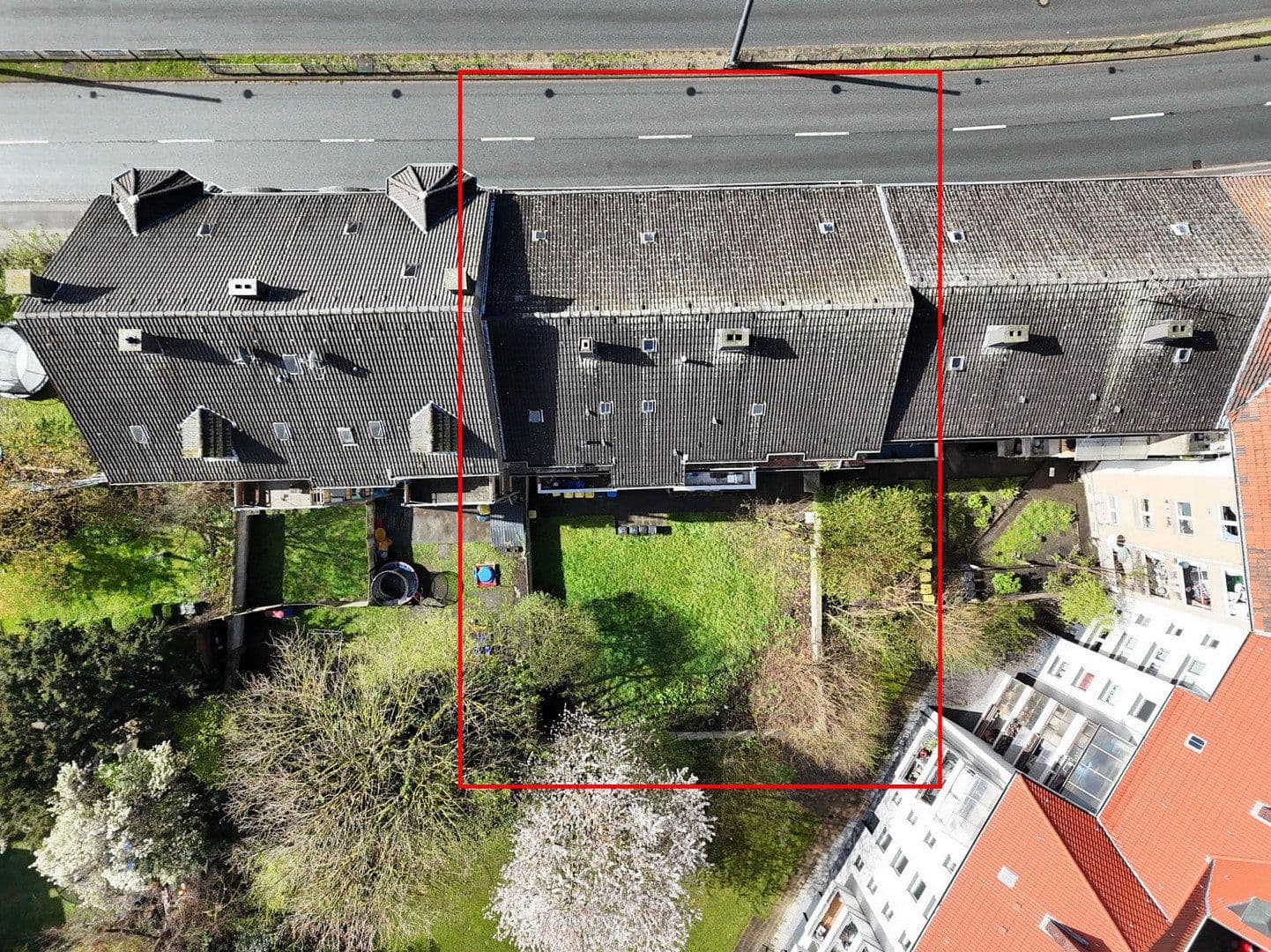 Prodej domu 707 m², pozemek 455 m², Herne, Severní Porýní-Vestfálsko Prodej domu 707 m², pozemek 455 m², Herne, Severní Porýní-Vestfálsko