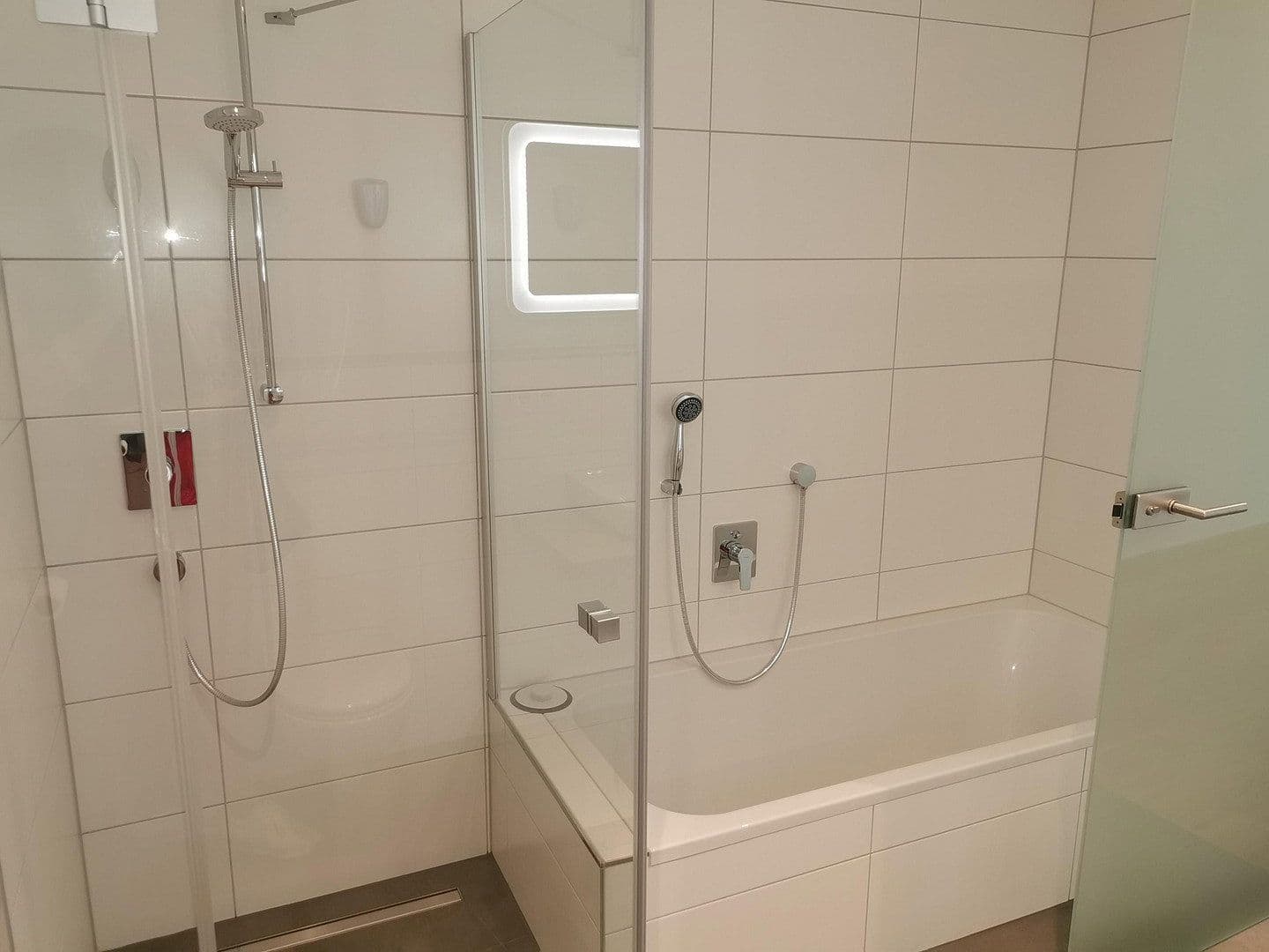 Pronájem bytu 4+kk 197 m², Hauptstr. 29, Leinfelden-Echterdingen, Bádensko-Württembersko Pronájem bytu 4+kk 197 m², Hauptstr. 29, Leinfelden-Echterdingen, Bádensko-Württembersko