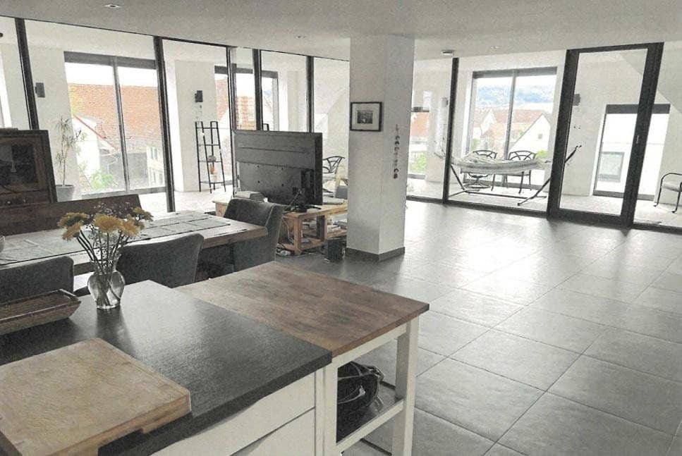 Pronájem bytu 4+kk 197 m², Hauptstr. 29, Leinfelden-Echterdingen, Bádensko-Württembersko Pronájem bytu 4+kk 197 m², Hauptstr. 29, Leinfelden-Echterdingen, Bádensko-Württembersko