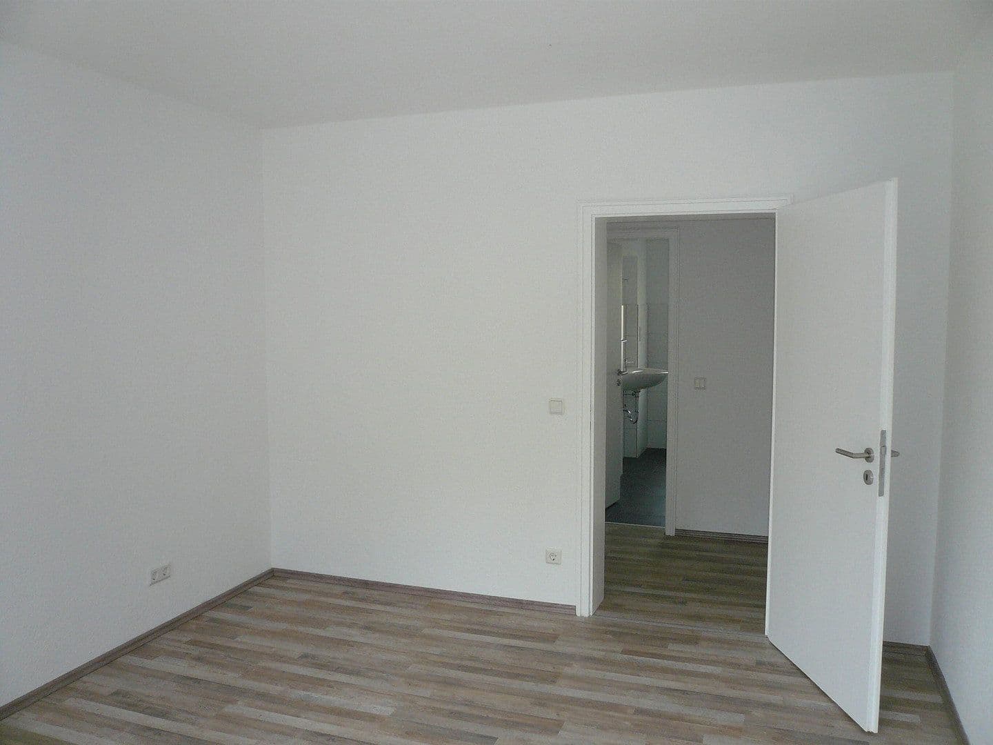 Pronájem bytu 3+1 64 m², Südring 45, Heiligenhaus, Severní Porýní-Vestfálsko Pronájem bytu 3+1 64 m², Südring 45, Heiligenhaus, Severní Porýní-Vestfálsko