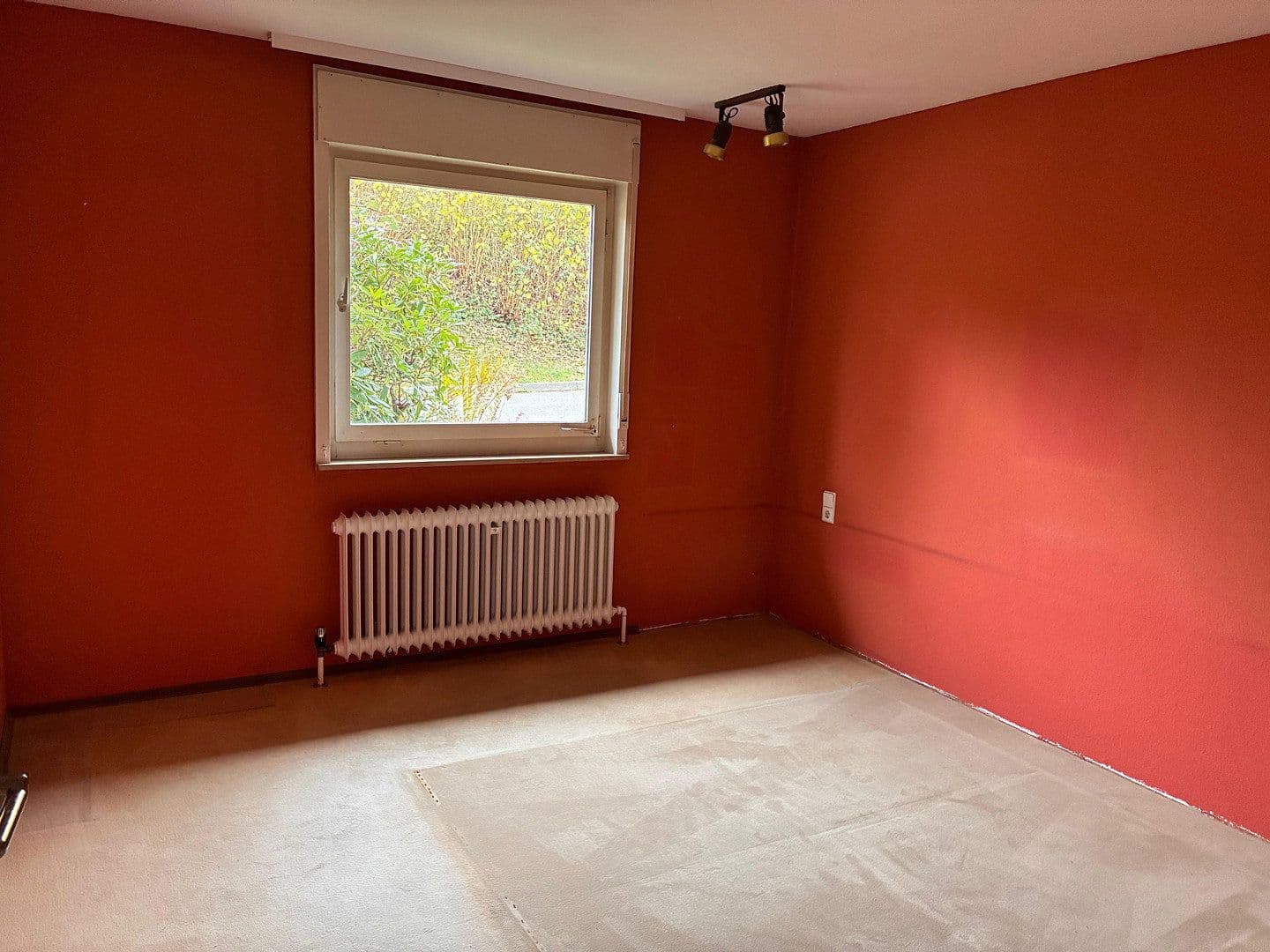 Prodej domu 170 m², pozemek 1.474 m², Schönbrunn, Bádensko-Württembersko Prodej domu 170 m², pozemek 1.474 m², Schönbrunn, Bádensko-Württembersko