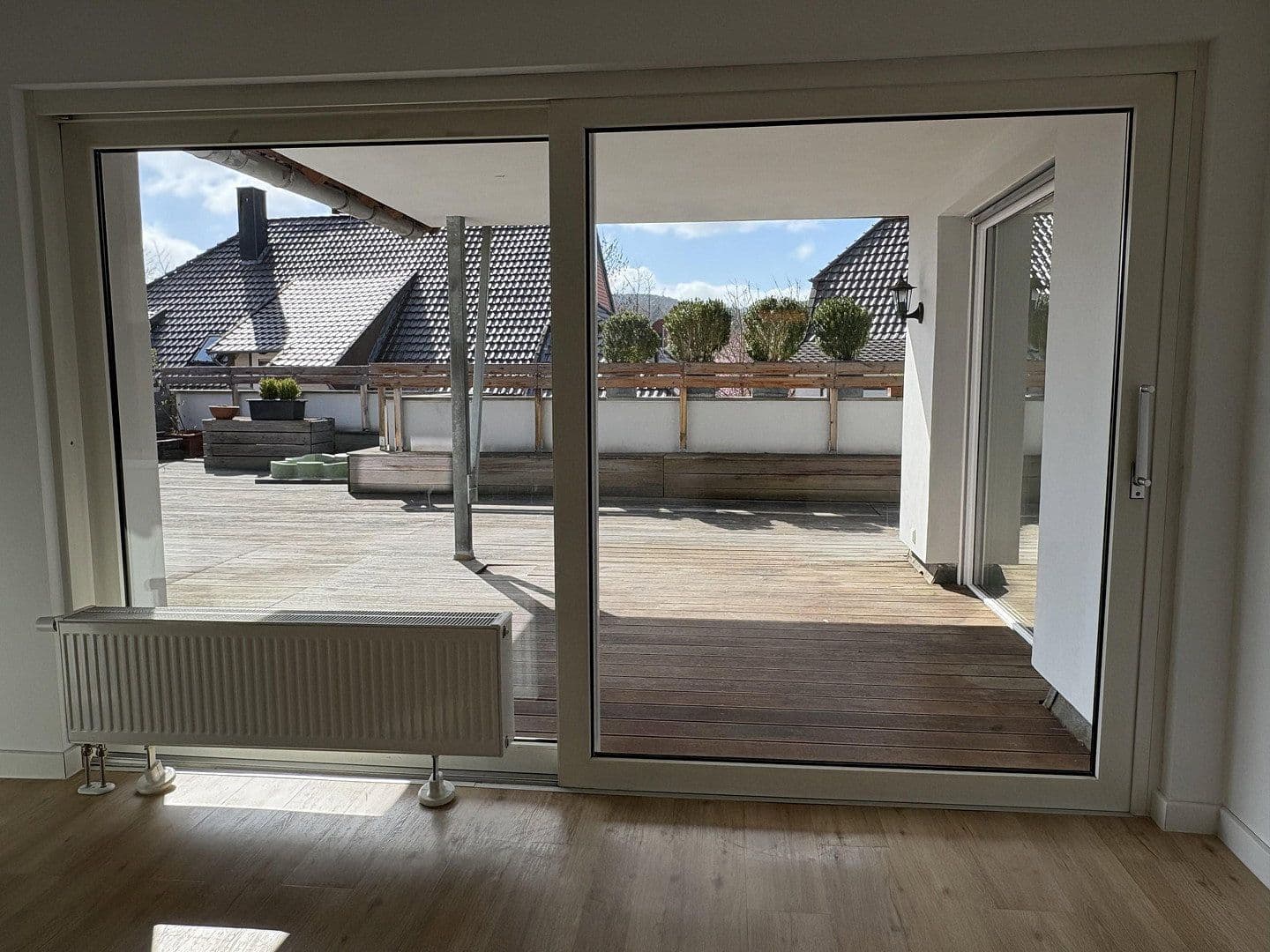 Pronájem bytu 3+1 154 m², Bahnhofstraße 4a, Delligsen, Dolní Sasko Pronájem bytu 3+1 154 m², Bahnhofstraße 4a, Delligsen, Dolní Sasko