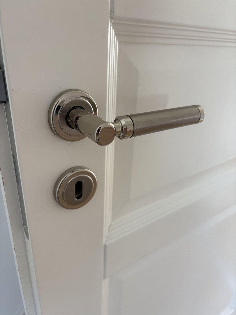 Pronájem bytu 3+1 154 m², Bahnhofstraße 4a, Delligsen, Dolní Sasko Pronájem bytu 3+1 154 m², Bahnhofstraße 4a, Delligsen, Dolní Sasko