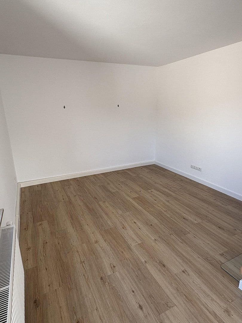 Pronájem bytu 3+1 154 m², Bahnhofstraße 4a, Delligsen, Dolní Sasko Pronájem bytu 3+1 154 m², Bahnhofstraße 4a, Delligsen, Dolní Sasko