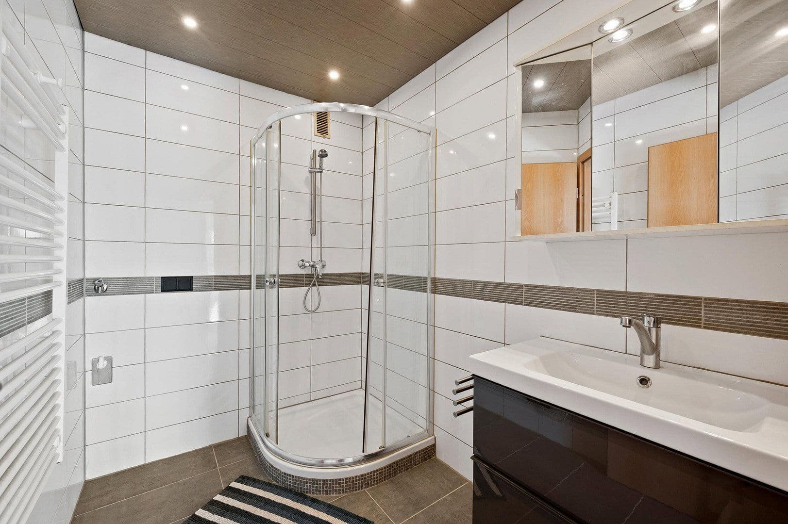 Prodej bytu 3+1 83 m², Richard-Wagner-Straße 2, Biblis, Hessen Prodej bytu 3+1 83 m², Richard-Wagner-Straße 2, Biblis, Hessen