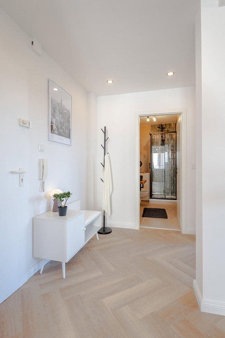 Prodej bytu 2+1 43 m², Bremen, Bremen Prodej bytu 2+1 43 m², Bremen, Bremen