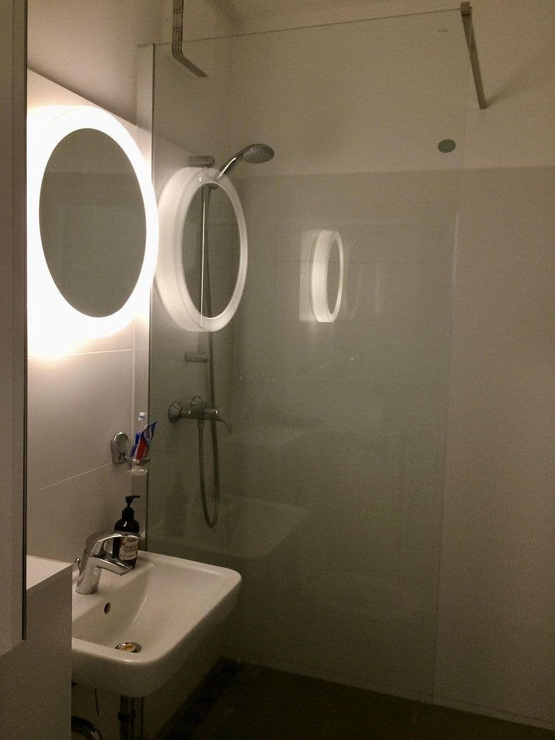 Pronájem bytu 1+1 33 m², Holzmarktstr 75, Berlin, Berlín Pronájem bytu 1+1 33 m², Holzmarktstr 75, Berlin, Berlín