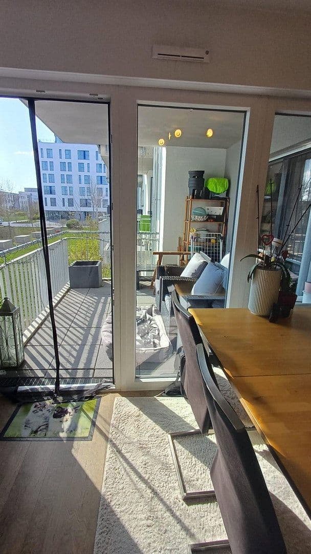 Pronájem bytu 4+1 91 m², Aristide-Briand-Str. 6, Herzogenaurach, Bavorsko Pronájem bytu 4+1 91 m², Aristide-Briand-Str. 6, Herzogenaurach, Bavorsko