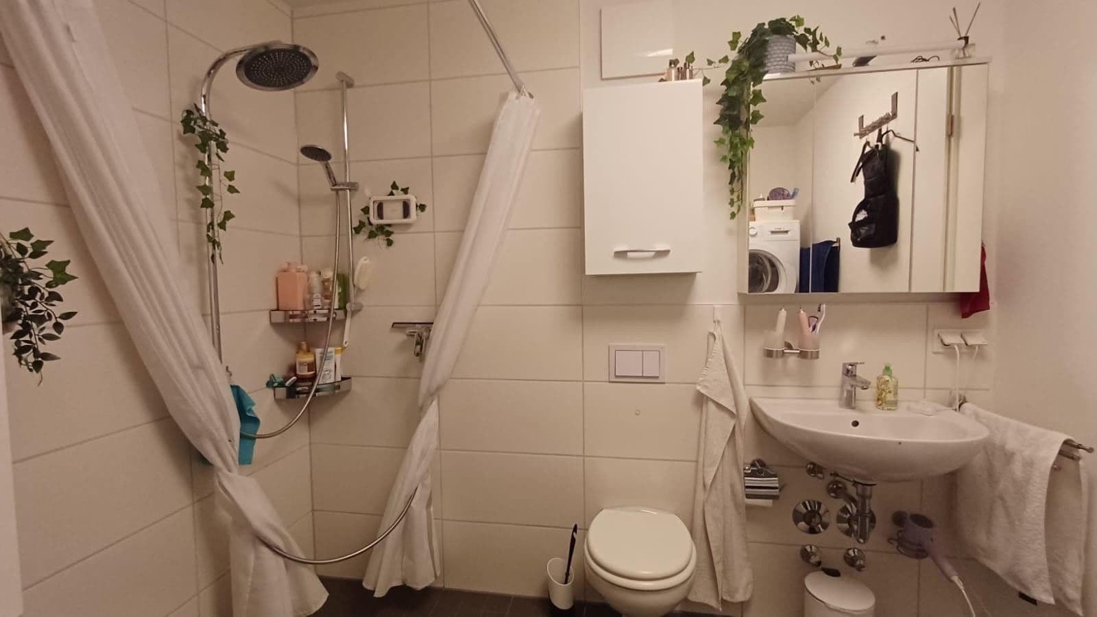 Pronájem bytu 4+1 91 m², Aristide-Briand-Str. 6, Herzogenaurach, Bavorsko Pronájem bytu 4+1 91 m², Aristide-Briand-Str. 6, Herzogenaurach, Bavorsko