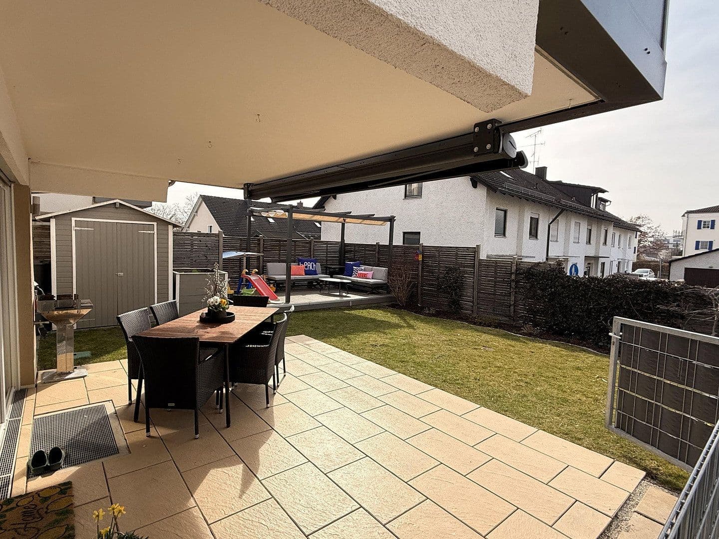 Prodej bytu 4+1 95 m², Fuchsbüchlerkellerstr.16a, Geisenfeld, Bavorsko Prodej bytu 4+1 95 m², Fuchsbüchlerkellerstr.16a, Geisenfeld, Bavorsko