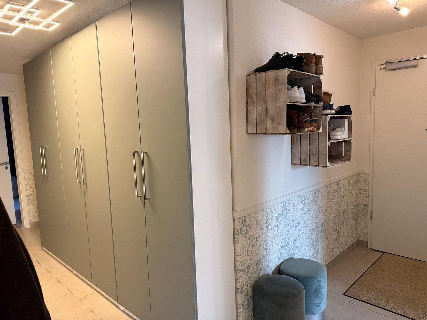 Prodej bytu 4+1 95 m², Fuchsbüchlerkellerstr.16a, Geisenfeld, Bavorsko Prodej bytu 4+1 95 m², Fuchsbüchlerkellerstr.16a, Geisenfeld, Bavorsko