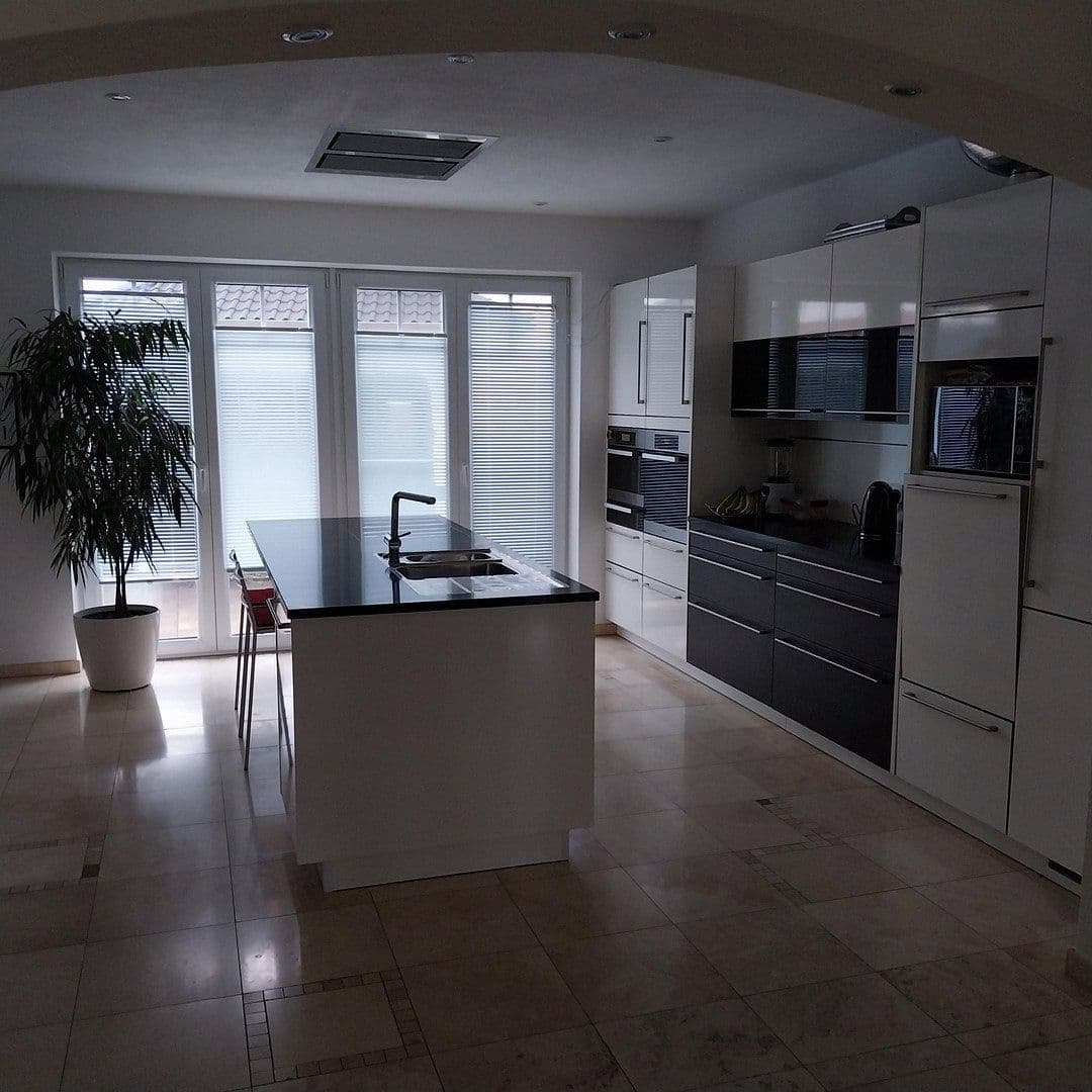 Prodej domu 230 m², pozemek 621 m², Bellenberg, Bavorsko Prodej domu 230 m², pozemek 621 m², Bellenberg, Bavorsko