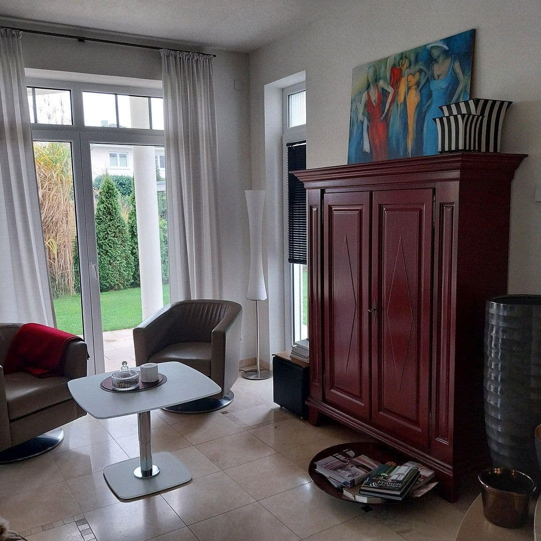 Prodej domu 230 m², pozemek 621 m², Bellenberg, Bavorsko Prodej domu 230 m², pozemek 621 m², Bellenberg, Bavorsko