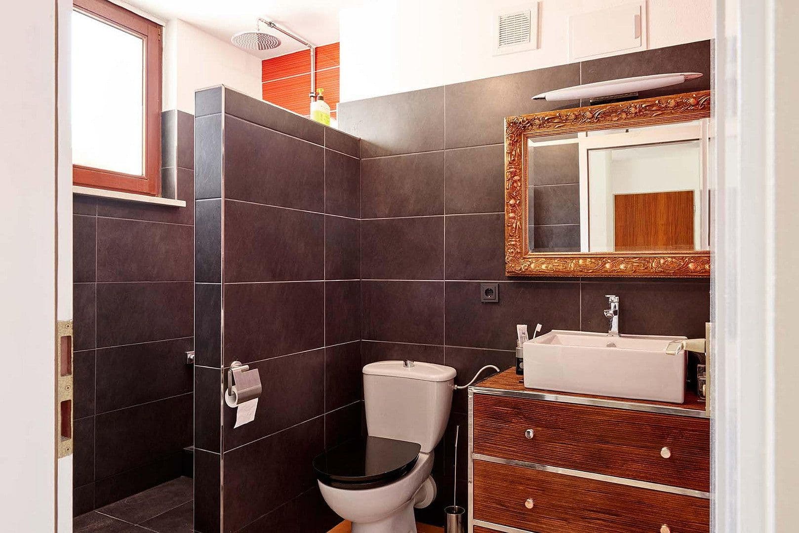 Prodej bytu 2+1 64 m², Knorrstr., München, Bavorsko Prodej bytu 2+1 64 m², Knorrstr., München, Bavorsko