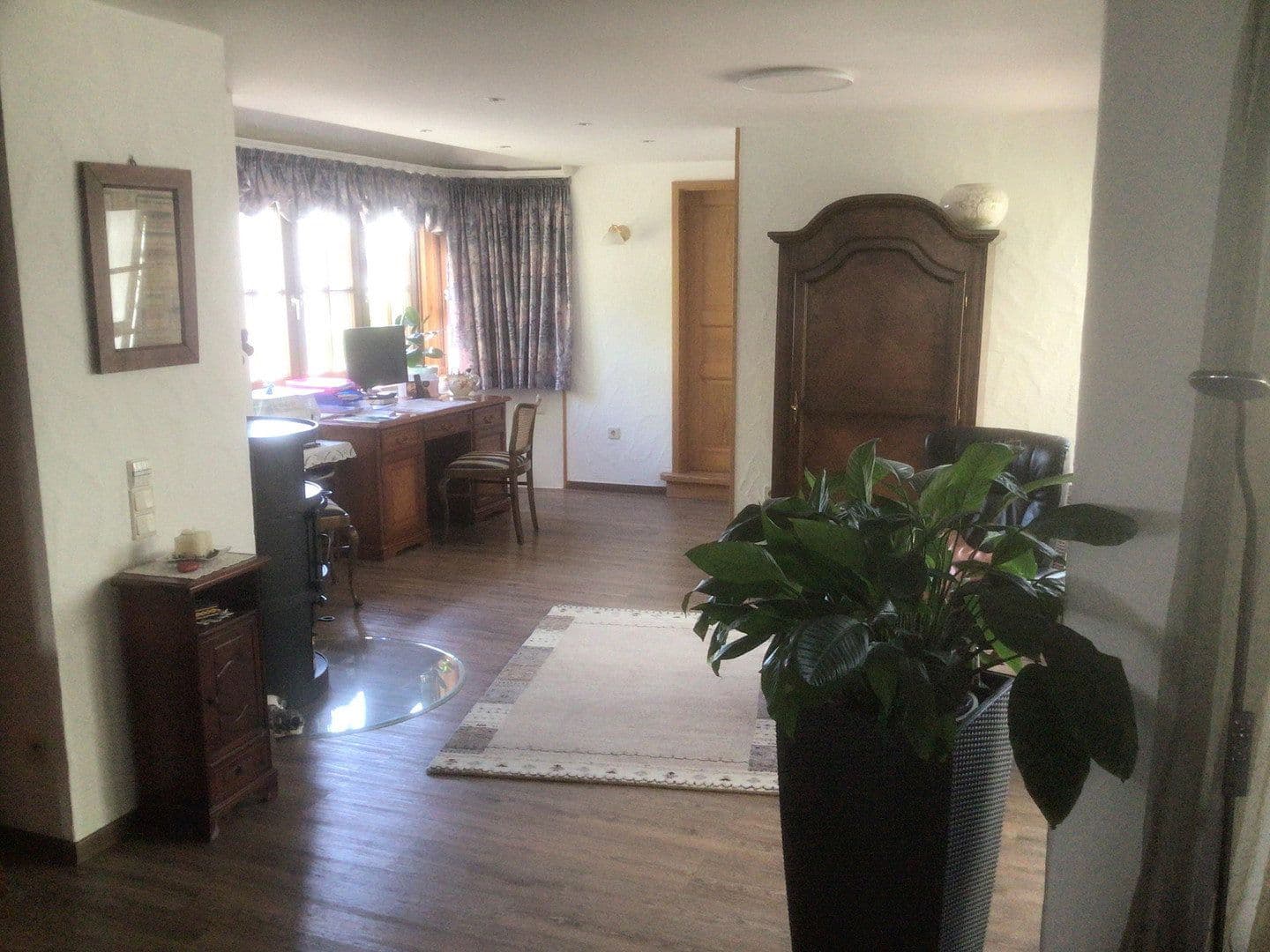 Prodej domu 174 m², pozemek 349 m², Hauffstrasse 2, Affalterbach, Bádensko-Württembersko Prodej domu 174 m², pozemek 349 m², Hauffstrasse 2, Affalterbach, Bádensko-Württembersko