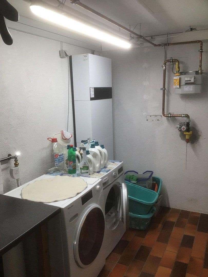 Prodej domu 174 m², pozemek 349 m², Hauffstrasse 2, Affalterbach, Bádensko-Württembersko Prodej domu 174 m², pozemek 349 m², Hauffstrasse 2, Affalterbach, Bádensko-Württembersko