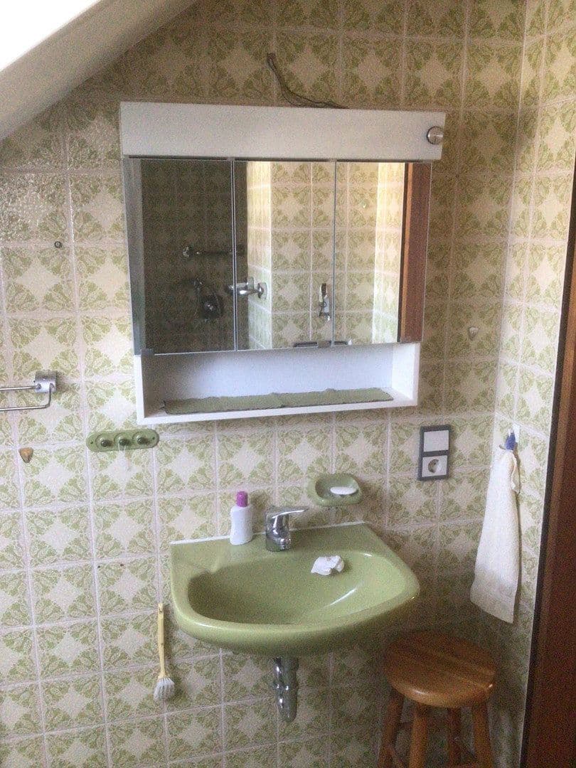 Prodej domu 174 m², pozemek 349 m², Hauffstrasse 2, Affalterbach, Bádensko-Württembersko Prodej domu 174 m², pozemek 349 m², Hauffstrasse 2, Affalterbach, Bádensko-Württembersko