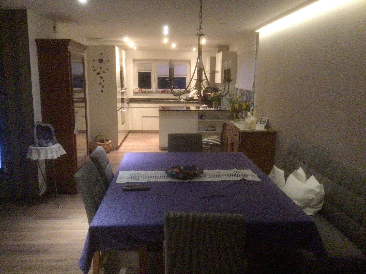 Prodej domu 174 m², pozemek 349 m², Hauffstrasse 2, Affalterbach, Bádensko-Württembersko Prodej domu 174 m², pozemek 349 m², Hauffstrasse 2, Affalterbach, Bádensko-Württembersko